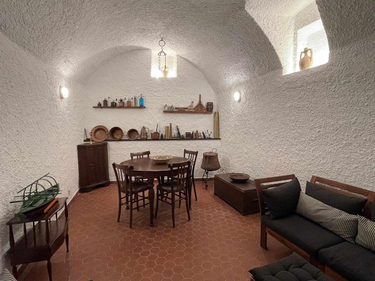 Il Convento Ancient Apartment With Private Garden Bellagio Exteriér fotografie
